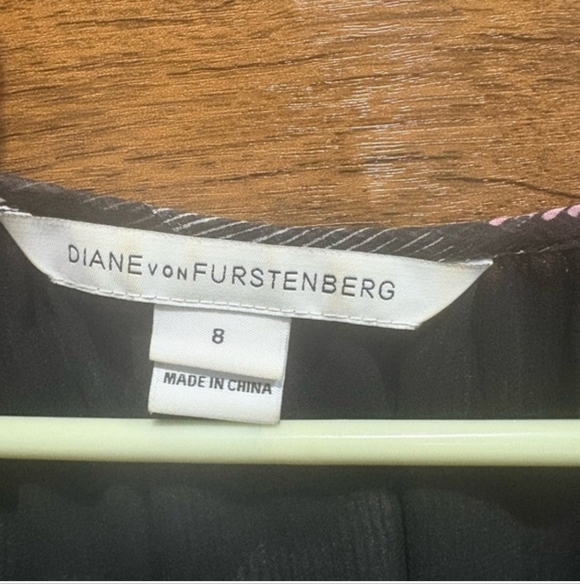 Diane Von Furstenberg Saylor Pastel Stripe Blouse Sz 8 MSRP $175 - Picture 8 of 12